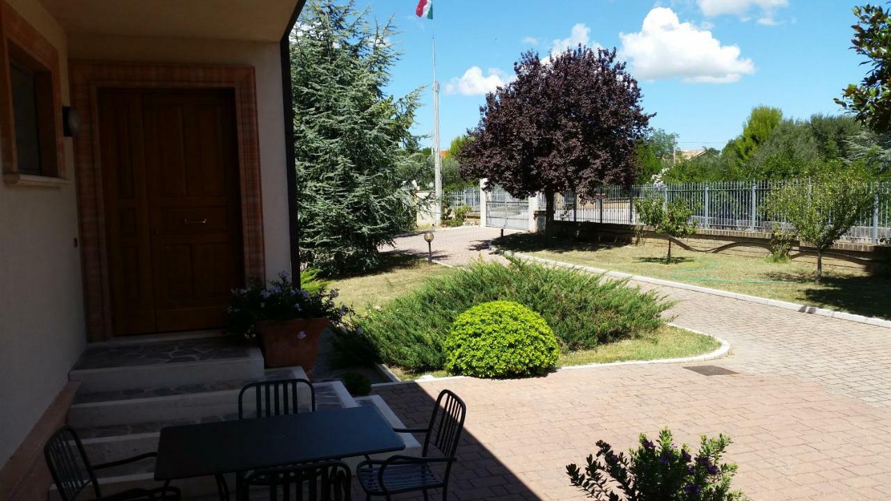 Il Mandorlo B&B Civitanova Alta Exterior photo